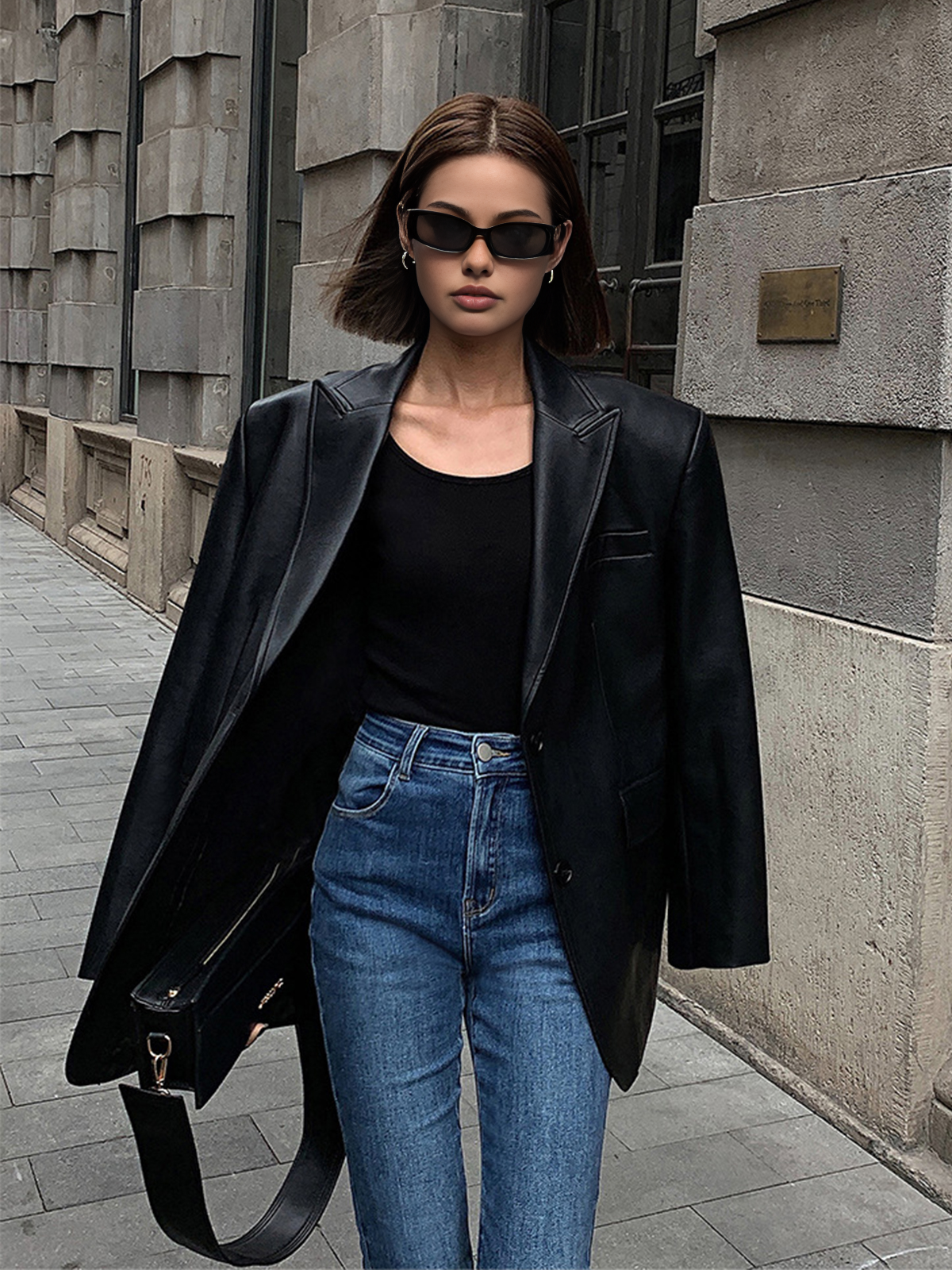 Casilda | Chaqueta extragrande de cuero sintético con solapas