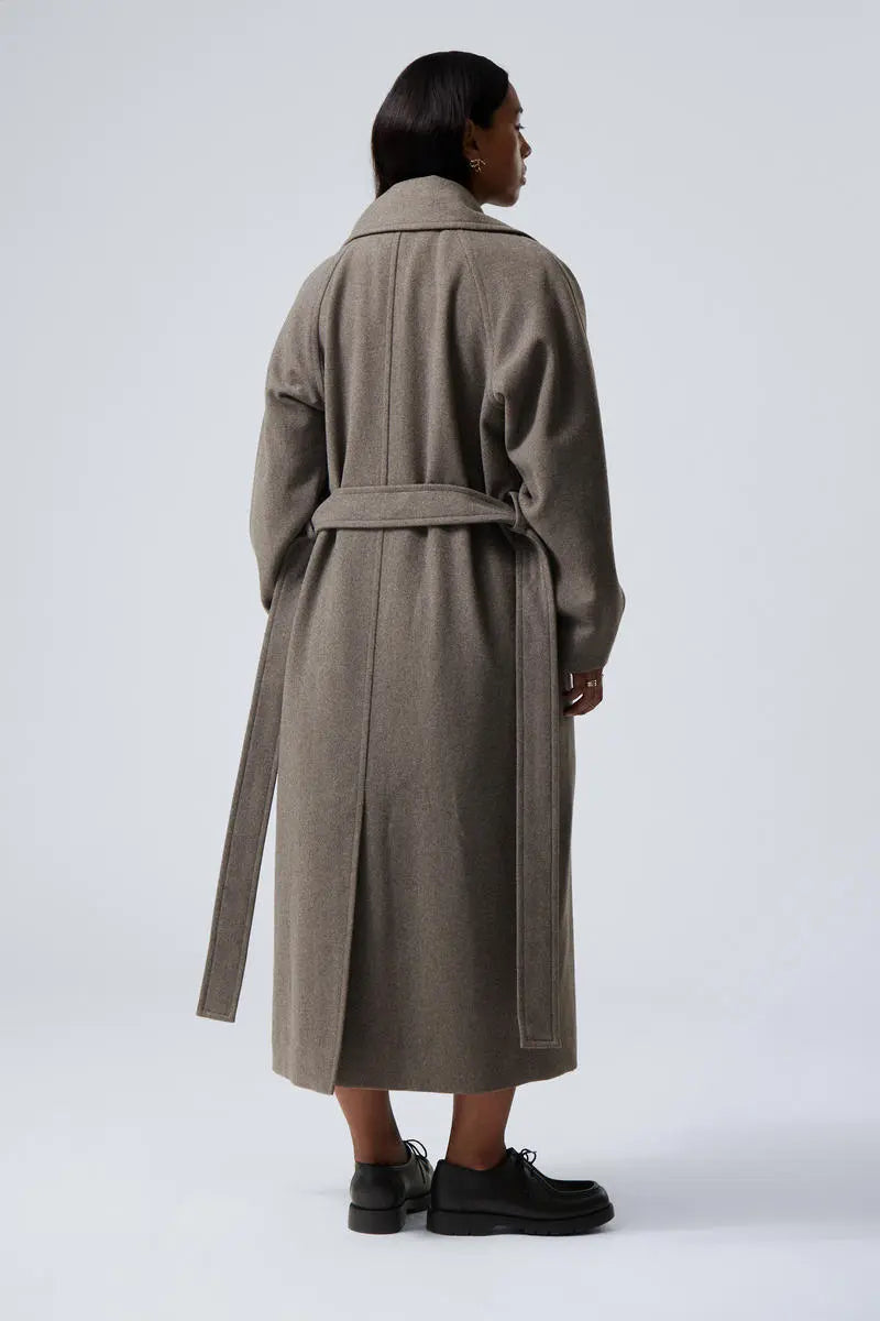 Mercedes | Abrigo largo de lana oversize